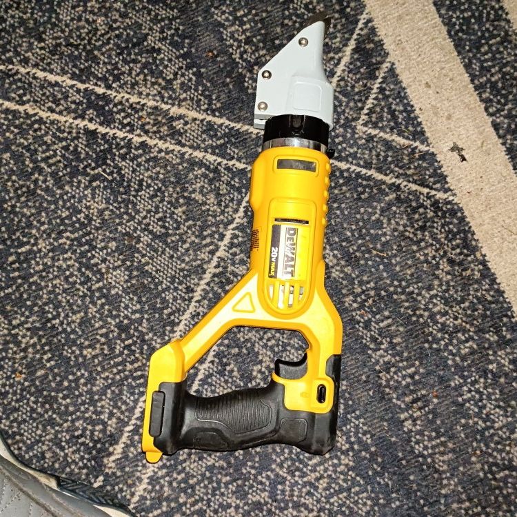 DeWalt 20v Metal Shears for Sale in Kent WA OfferUp
