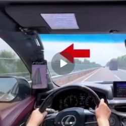 BRAND NEW EXCLUSIVE ✨️ CELLPHONE 📱 📲 HOLDER THE LAW HAVE PASS HAND FREE ✋️ THESE WHAT'S U NEED