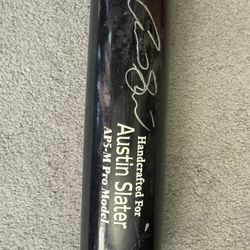 San Francisco Giants- Austin Slater- Autographed GAME USED Baseball Bat ⚾️