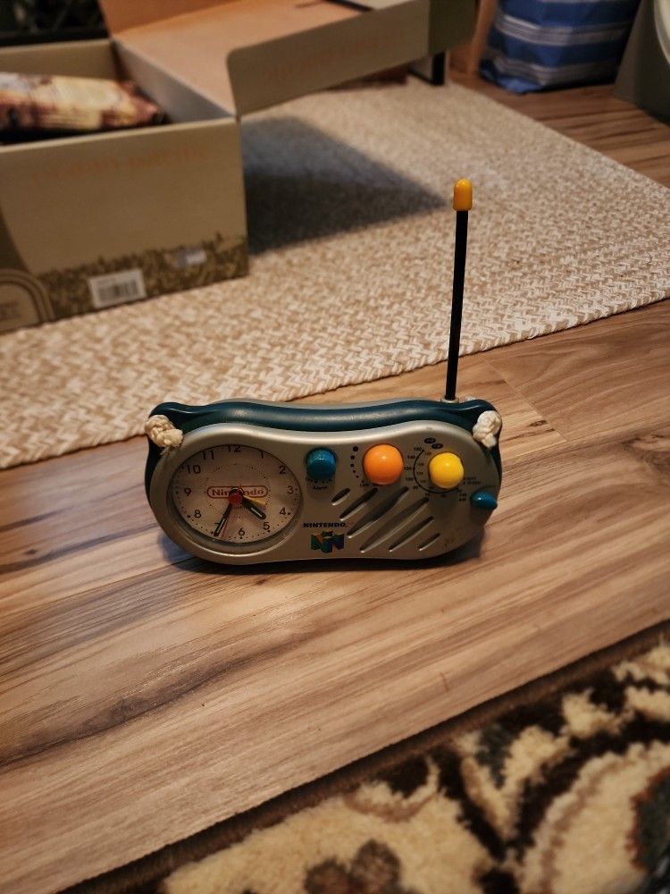 Nintendo 64 Radio Alarm Clock