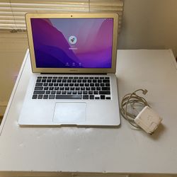 2015 MacBook Air(Read Description)