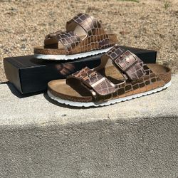 Women’s Gator Gleam Copper BIRKENSTOCKS - Unique
