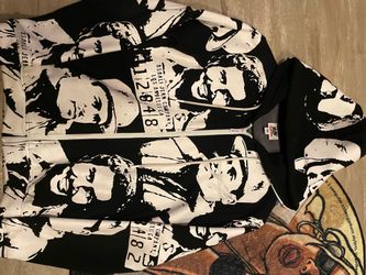 Asaali hoodie Size M brand new