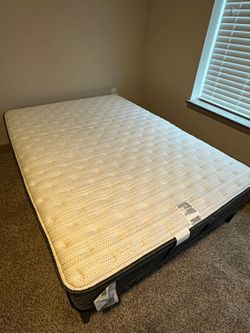 Beauty Rest Full size extra firm Mattress