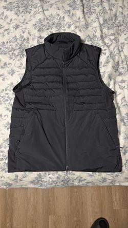 Lulu Lemon “down For It All Vest” Men’s Medium