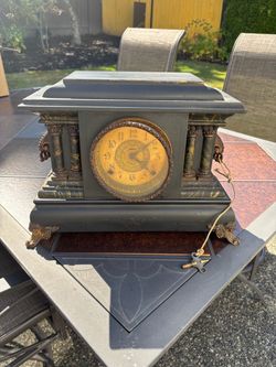 Antique Mantle Clock