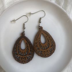 Boho brown dangle/drop wooden earrings