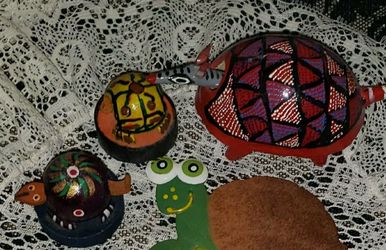 X3 VINTAGE MADE IN MEXICO WOODEN HAND PAINTED BOBBLE HEAD TURTLE SHELL ARMADILLO KNICKKNACK TRINKET TABLE DECOR 
