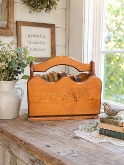 Vintage Cottagecore Rustic Wood Carved Wheat Magazine Book Stand Rack