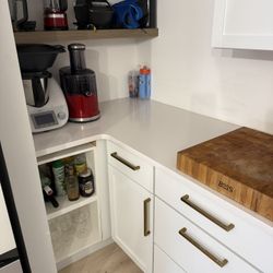 Kitchen Cabinet Plus Stone Counter Top