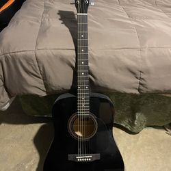 Rogue Acoustic Guitar Black - Like new