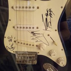 Rolling Stones Signed Guitar Mick Jagger Keith Richards And Ron Wood In Display Case