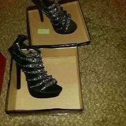 Size 8.5   Beautiful shoes new $20