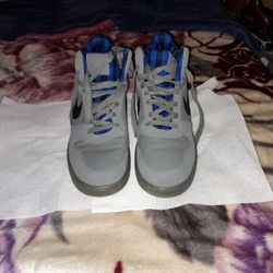 Nikes 