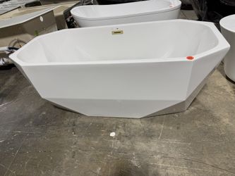 Sales On Freestanding Tub And Jacuzzi Ask For Price