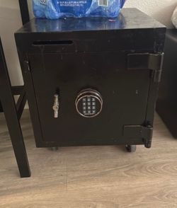 Heavy Duty Electronic Security Safe