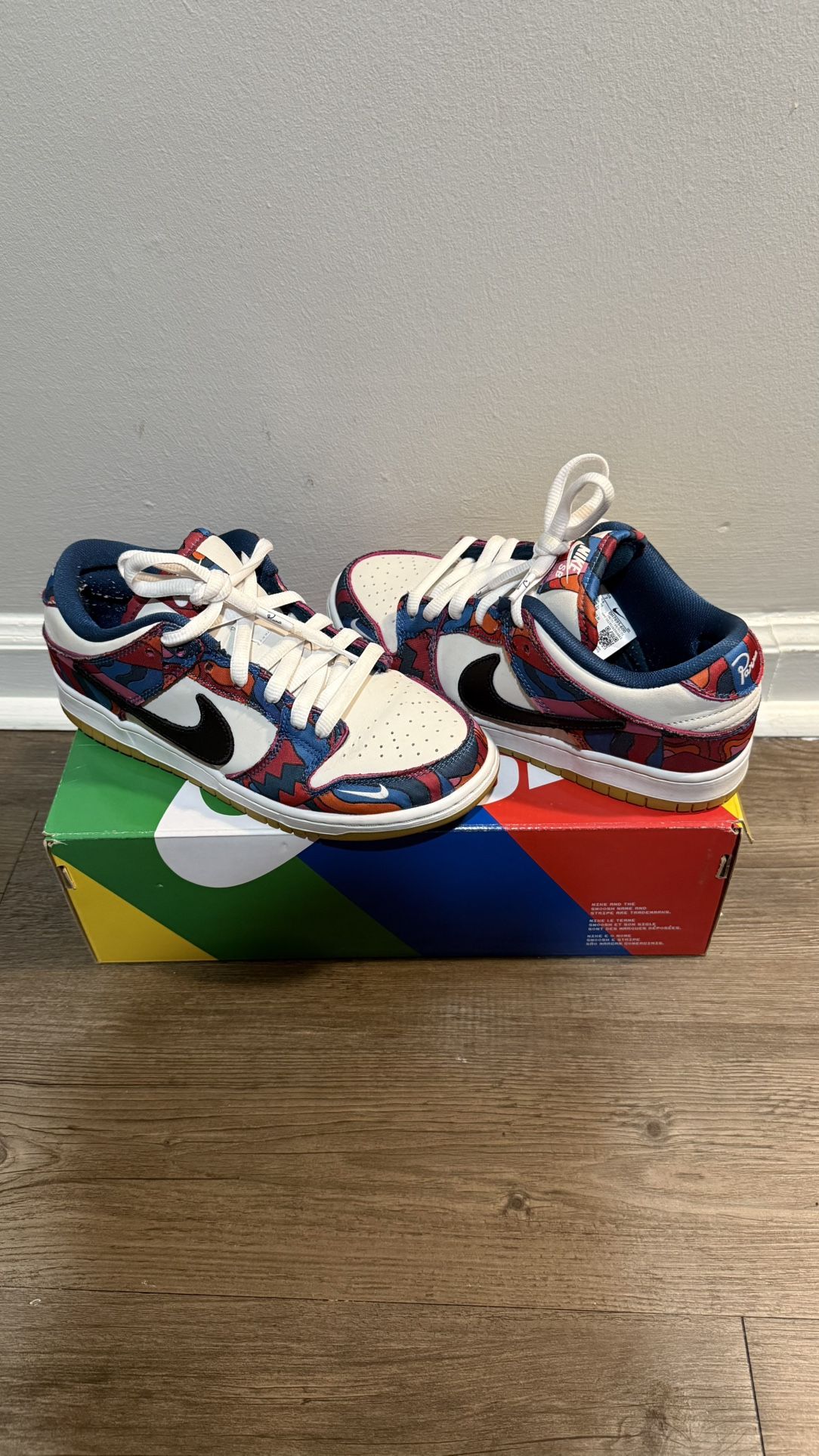 SB Parra Dunk Low Pro Abstract Art 2021