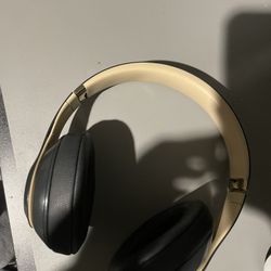 Beats Studio 3