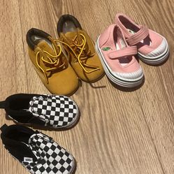 Baby Shoes Size 2 And 3 10$ EACH 