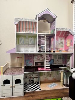 Doll House