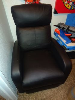 Recliner works