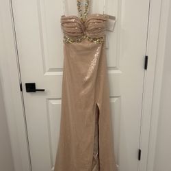 **NEW - Never Worn** Nude/Champagne Sequence Prom Dress