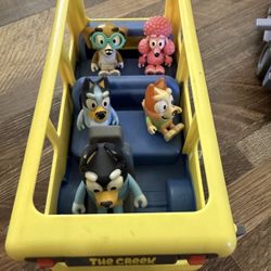 Bluey’s Bus With Friends 