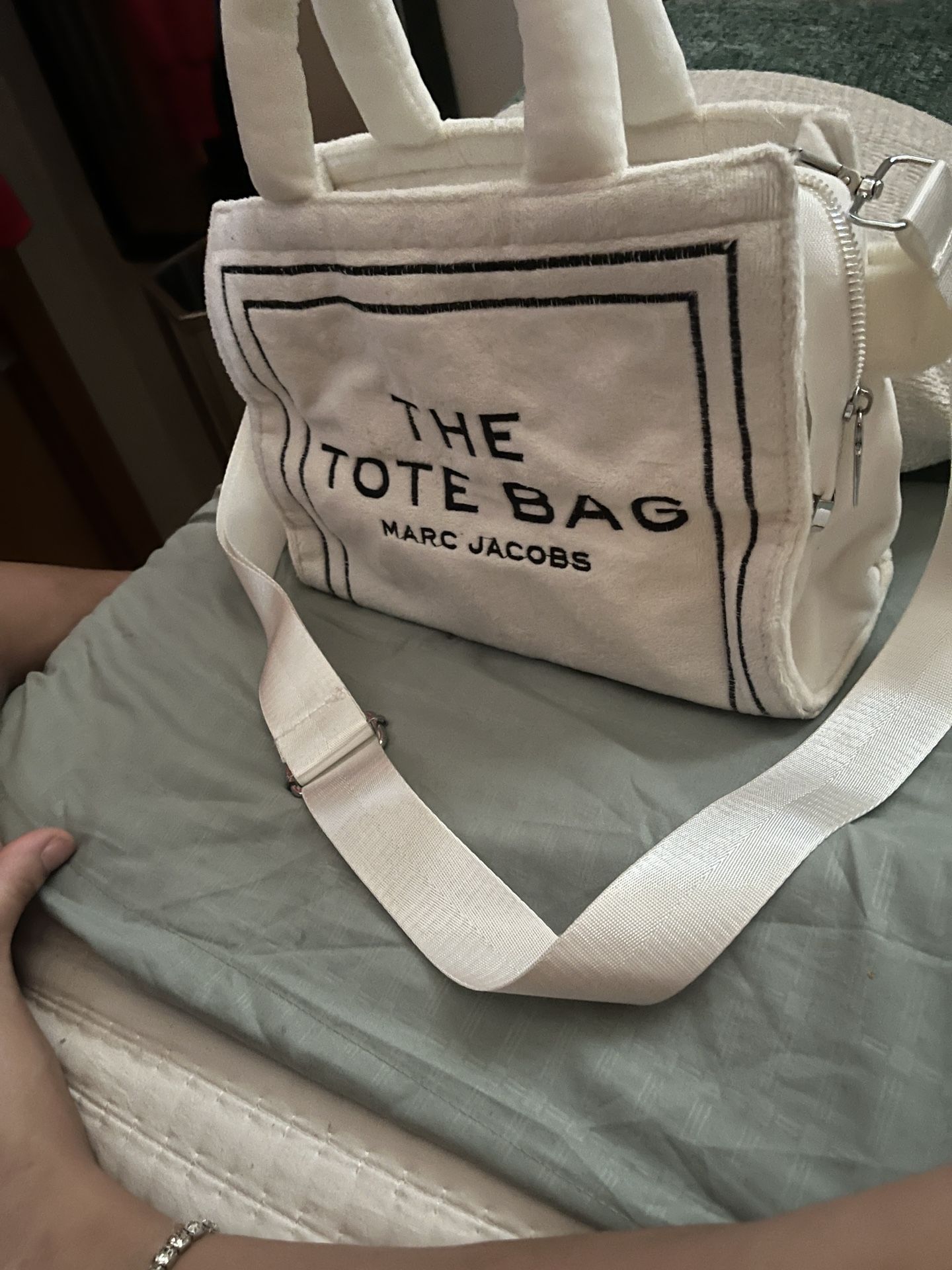 The Tote Bag(Marc Jacobs)