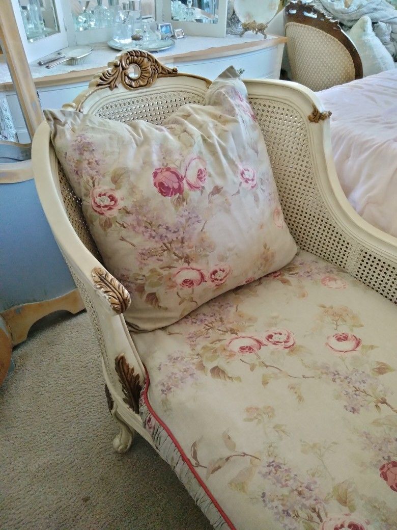 Hollywood Regency Chaise