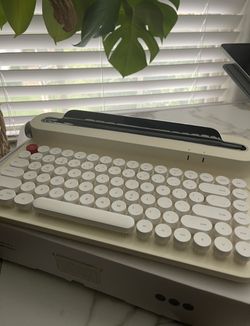 Retro Keyboard New