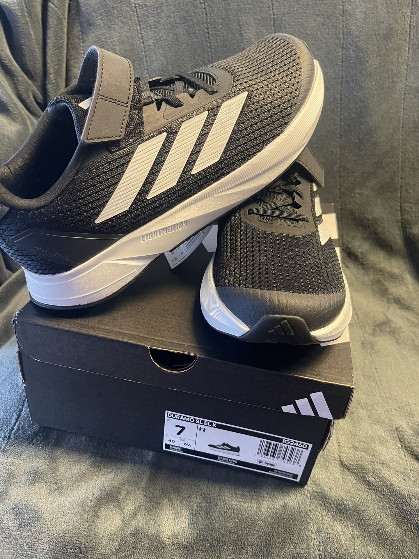 Adidas Size 7