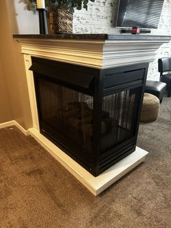 Peninsula 3-way gas Fireplace