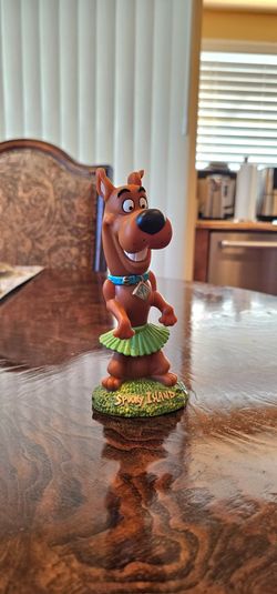 Scooby Doo Hanna Barbera Spooky Island Bobble body Toy Doll Figure / Collectible / Collector / Shaggy / Scrappy / Flintstones / The Jetsons / Vintage