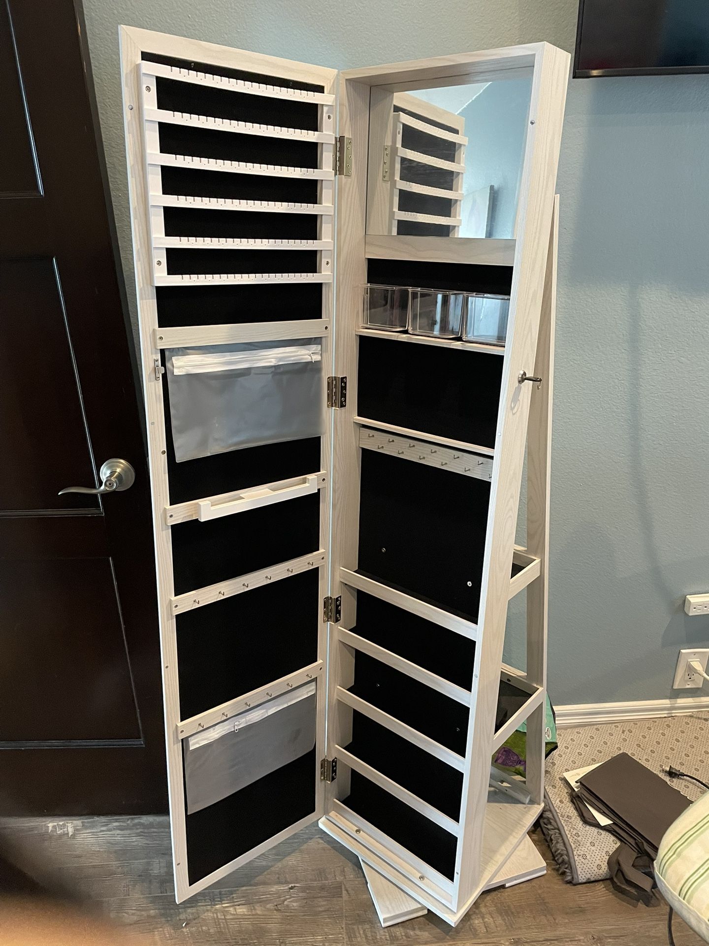 Swivel Jewelry cabinet