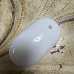 Apple Magic Mouse (Model A1197) – White