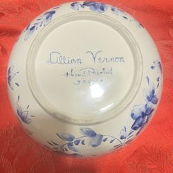   hand painted in Japan Blue and White indoors flower blub planter