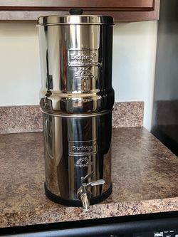 PENDING PICK UP: Travel Berkey 1.5-Gallon Stainless Steel Water Filter + New Filters & Extras