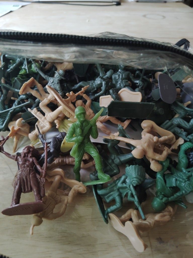 Bag Of Old Time Army Men