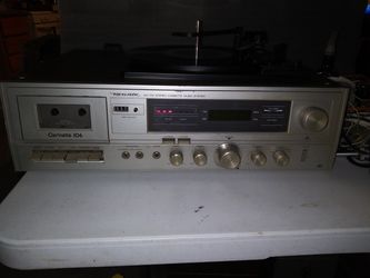 REALISTIC CLARINETTE 106 VINTAGE RADIO SHACK AM/FM STEREO CASSETTE MUSIC SYSTEM