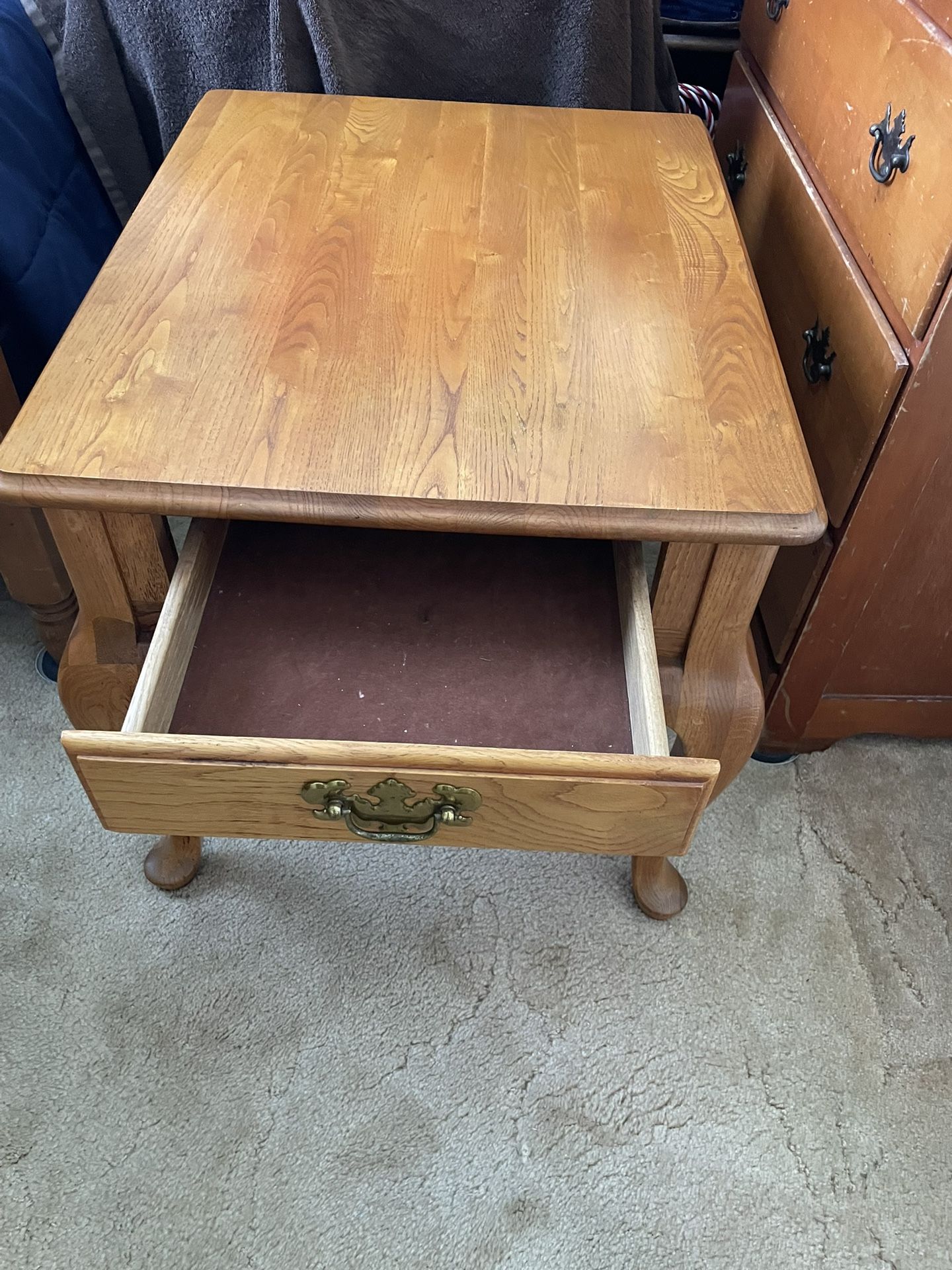 Solid Wood End Table 
