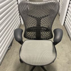 Herman Miller Mirra Fully Loaded Office Chair