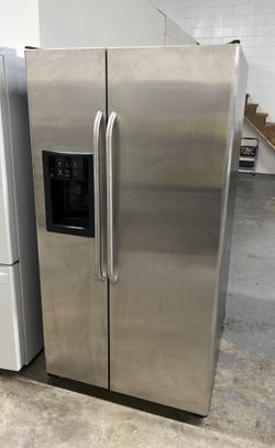 GE Refrigerador Side By Side Side by Side With high Efficiency
