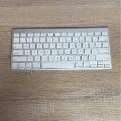 Wireless Apple/Mac Keyboard 