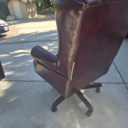 Free office Chair