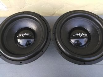 Brand New 2 15in Subwoofers 