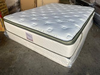 King Organic Elite Superior Hybrid Cool Gel Memory Foam Pillow Top 14inch Mattress!!