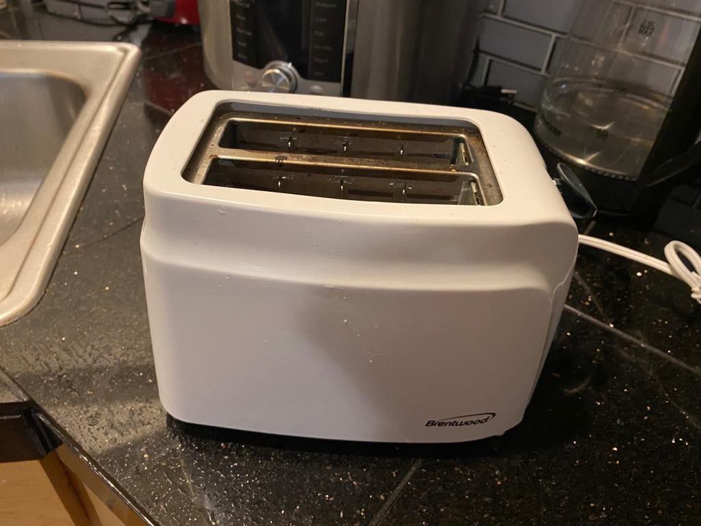 Brentwood Toaster