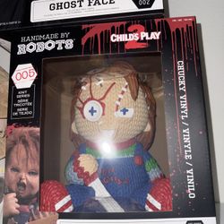 Chucky 12x12 Robots Horror Figure 