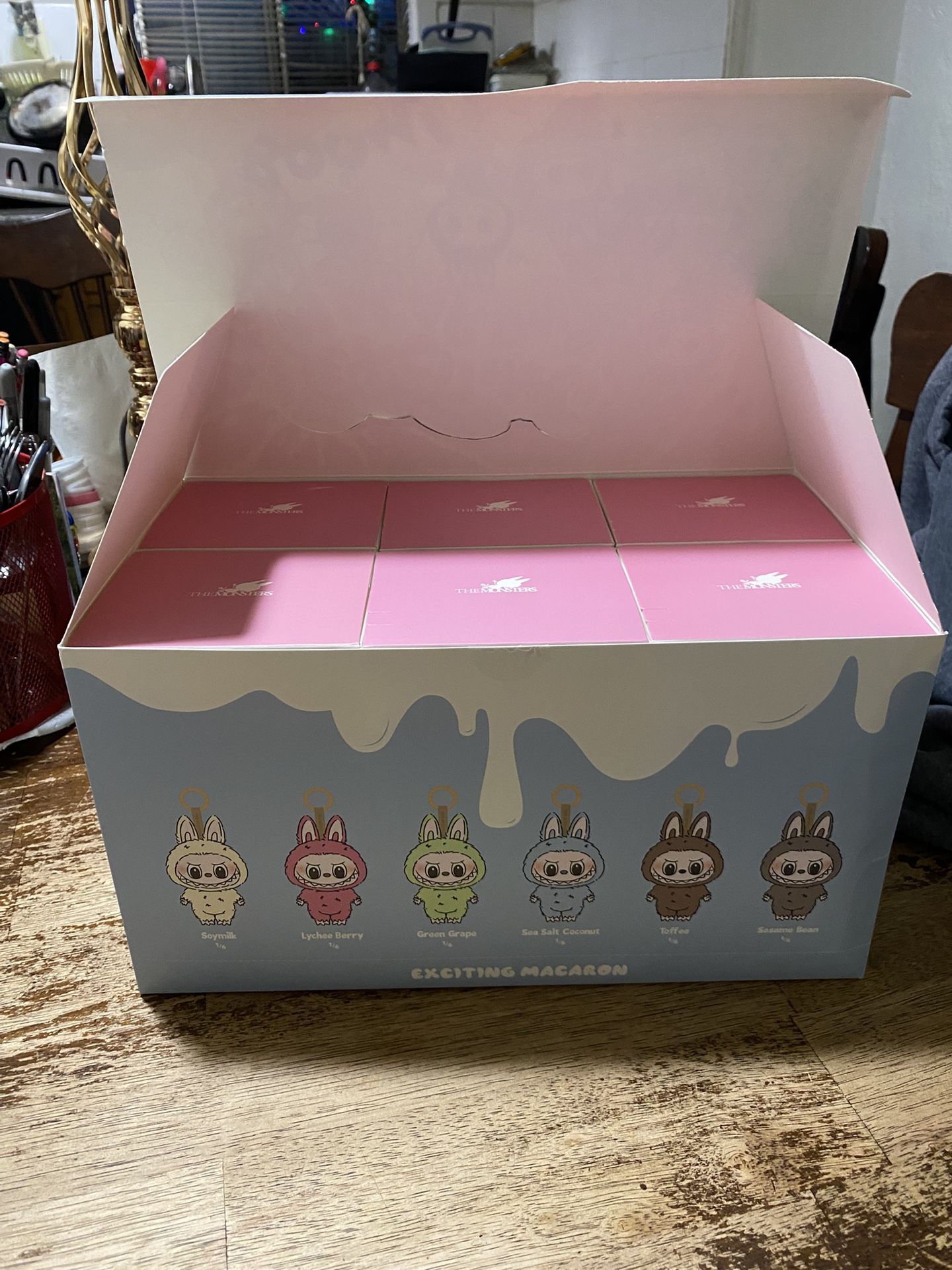 Labubu Exciting Macaron