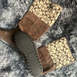 Botas (coach boots) 